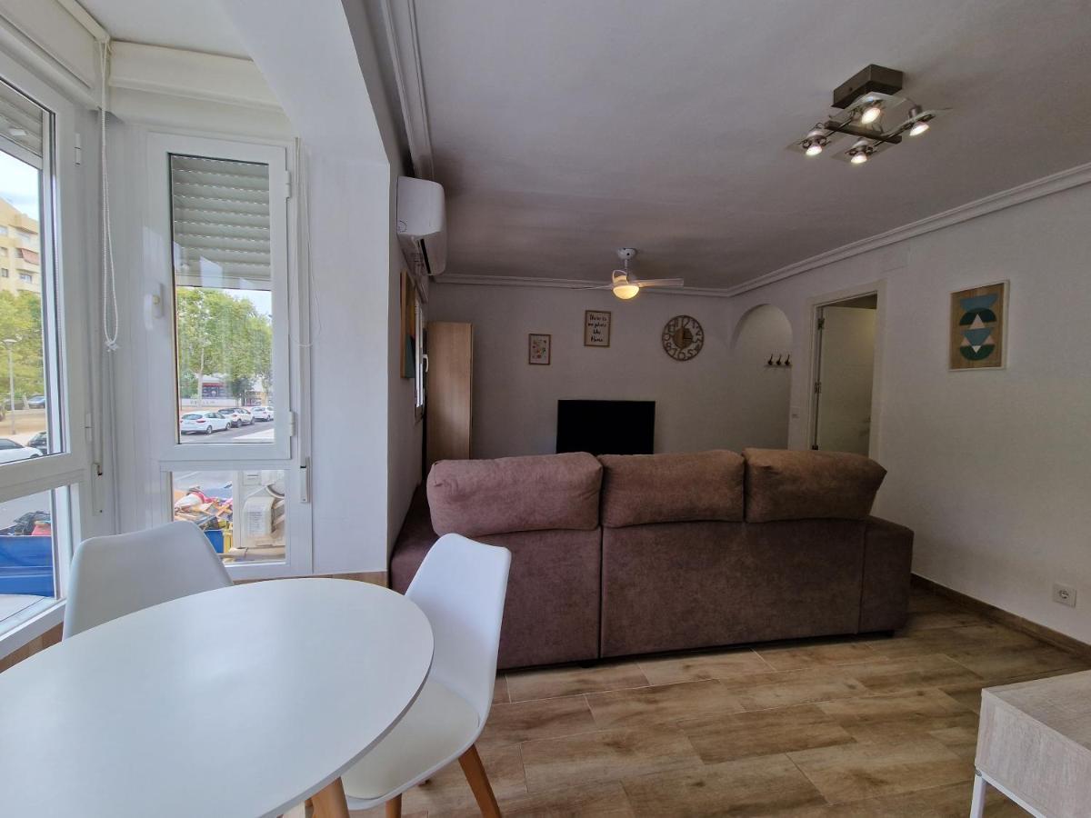 Precioso Centro Zona Nervion. Appartement Séville